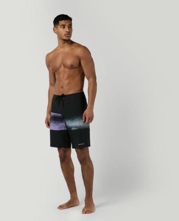 Actual product image Mystic Region Boardshort (32)