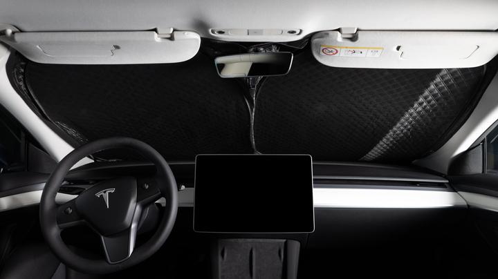 Produktbild Made4EV Windschutzscheiben Sonnen- und Sichtschutz für das Tesla Model 3