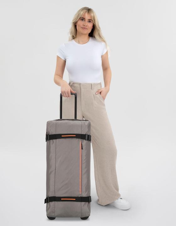 Actual product image American Tourister URBAN TRACK Duffle with Wheels (133 l, XL (from 140l))