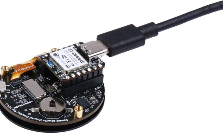 Actual product image Seeed Studio Round 1.28inch Touch Display for XIAO