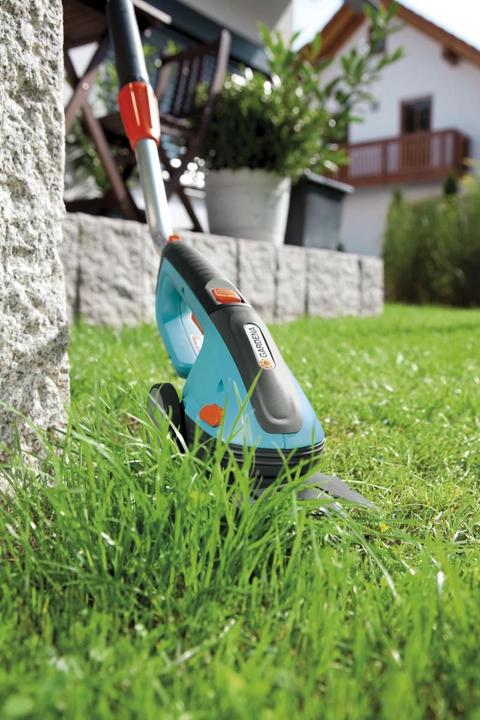 Actual product image Gardena Set Classic Cut (Rechargeable battery operated)