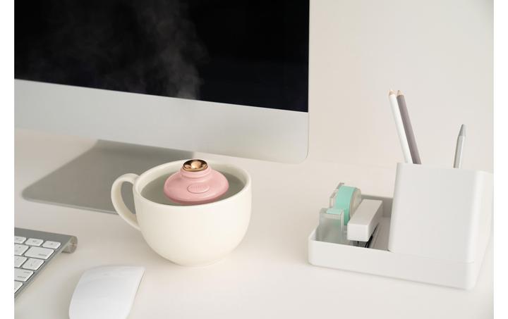Actual product image Bluefeel Mini Humidifier Floatle