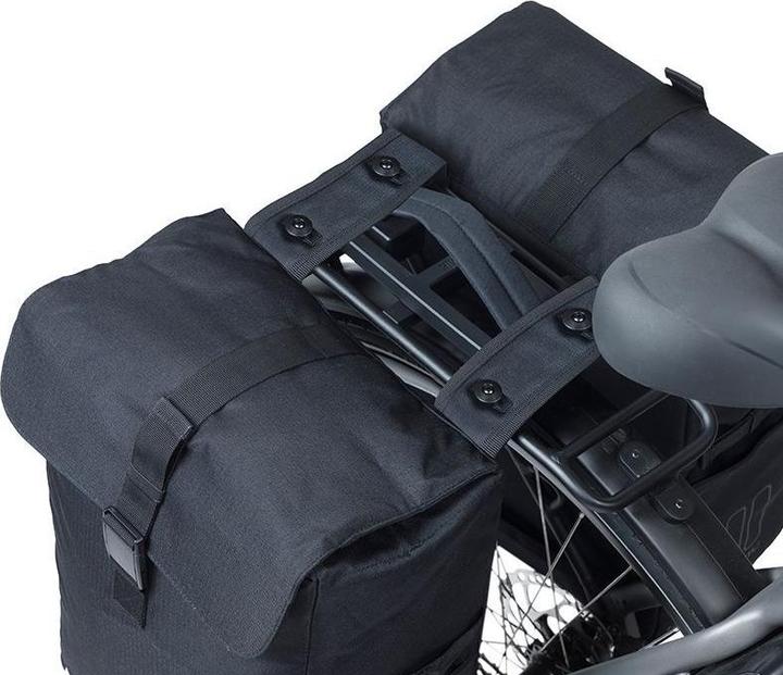 Actual product image Basil Move MIK (30 l, Luggage carrier bag)
