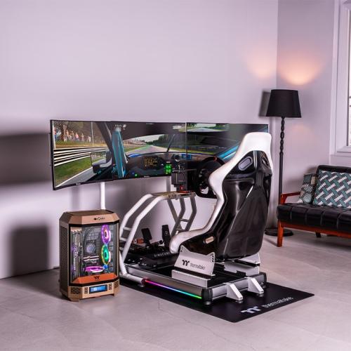 Produktbild Thermaltake Tt GR500 Snow Racing Simulator Cockpit