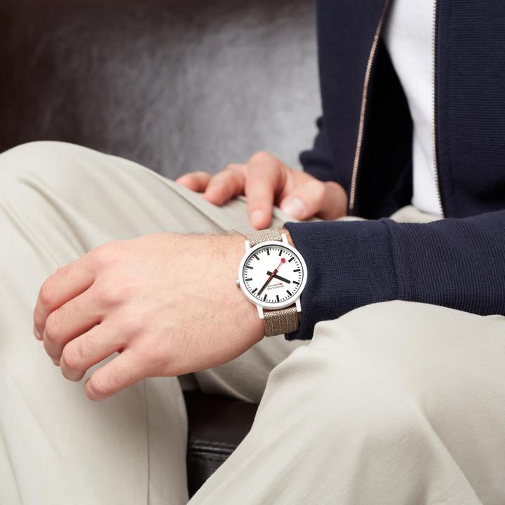 Produktbild Mondaine Essence (Analoguhr, Swiss Made, 41 mm)
