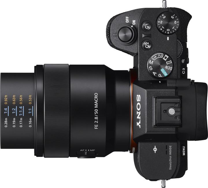 Produktbild Sony FE 50mm f/2.8 Makro (Sony E, APS-C / DX, Vollformat)