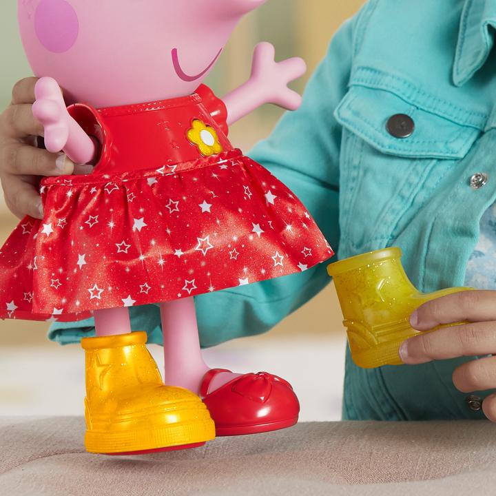 Actual product image Hasbro Peppa Pig Peppa's mud puddle party doll