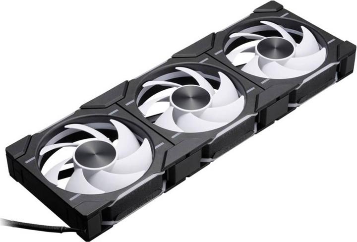 Actual product image Phanteks D30 PWM Regular Airflow D-RGB Fan, 3-pack - 120mm, black (120 mm, 3 x)