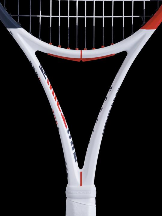 Actual product image Babolat Pure Strike (4, 305 g)