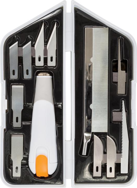 Produktbild Fiskars Bastelmesser ""Universal Premium"", 12er Set Inhalt: 1 x Universal-Messer, 2 x präzisions-Klingen, 1 (Cutter)