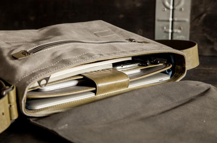 Actual product image Golla Neil (13.30")