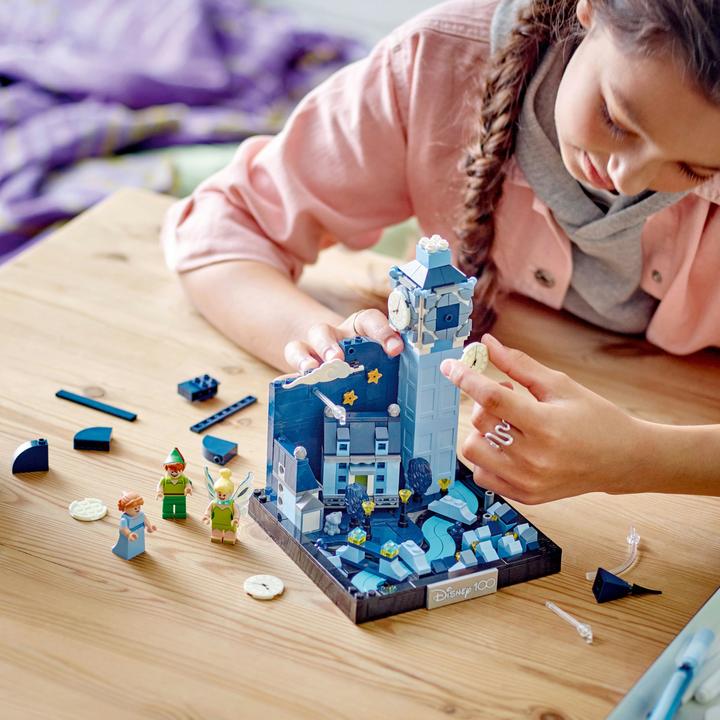 Produktbild LEGO Disney Peter Pans & Wendys Flug über London (43232, LEGO Disney)