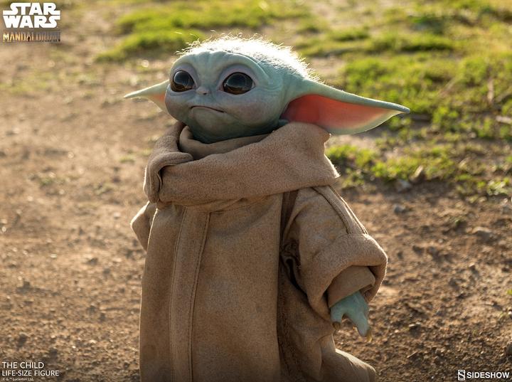 Actual product image Sideshow The Mandalorian: The Child