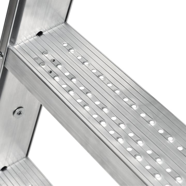 Actual product image Zarges Seventec RC SP - Arbeitspodest klappbar 4 Stufen (60 cm)