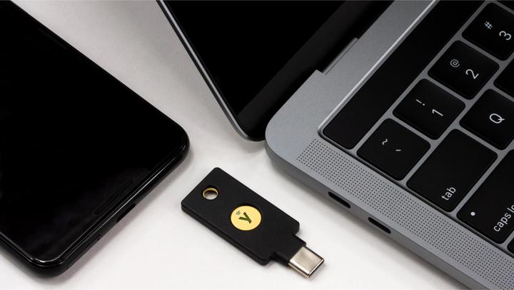 Produktbild Yubico YubiKey 5C NFC
