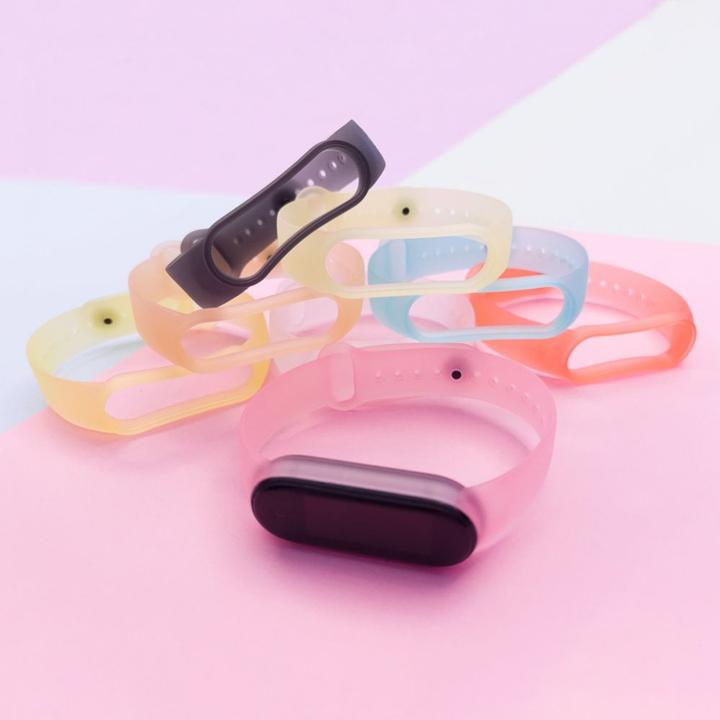 Produktbild Hurtel Replacment band strap for Xiaomi Mi Band 5/6 golden (Silikon)