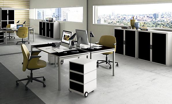 Produktbild Paperflow Rollladenschrank easyOffice®, 4 Fachböden, Höhe 2040 mm, weiss / schwarz (110 x 41.5 x 204 cm)