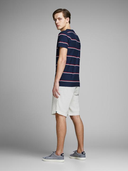 Actual product image Jack & Jones Chinese shorts (M)