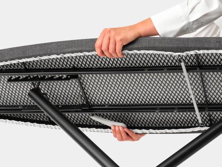Actual product image Brabantia Ironing Board Heat Resistant Parking Zone (135 x 45 cm)