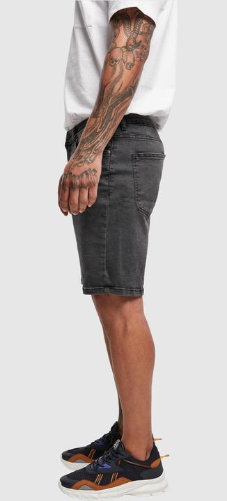 Actual product image Urban Classics Relaxed Fit Jeans Shorts (30)