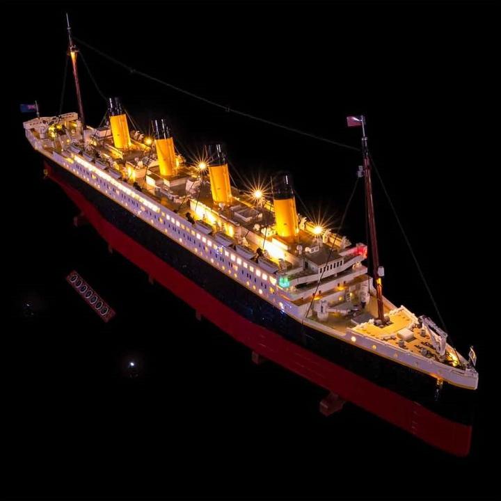 Actual product image Light my bricks LED light set for LEGO Titanic