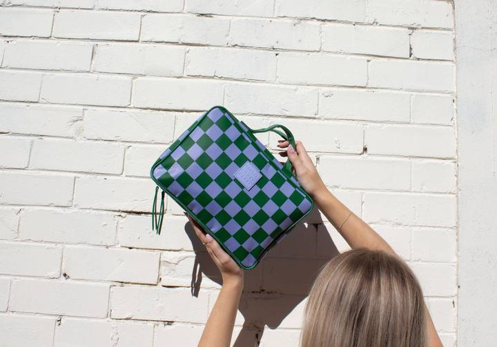 Produktbild Tender Love + Carry Grn Lilac Gambit Hanging Washbag
