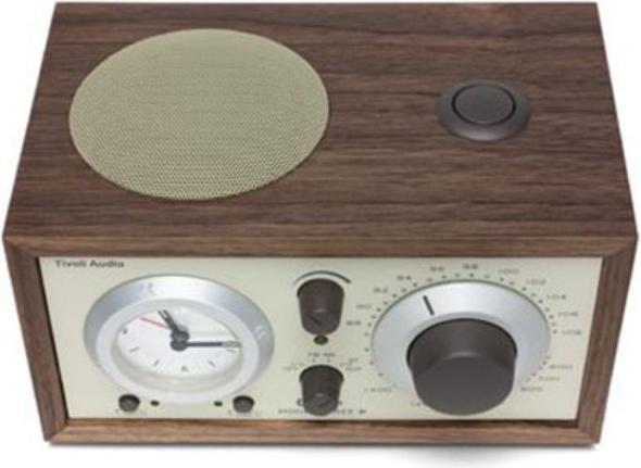 Actual product image Tivoli Audio Audio - Model 3 BT w/ USB - Wekkerradio met Bluetooth - Walnoot/Beige (FM, AM, Bluetooth)