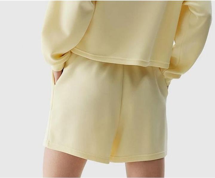 Actual product image 4F Shorts (L)