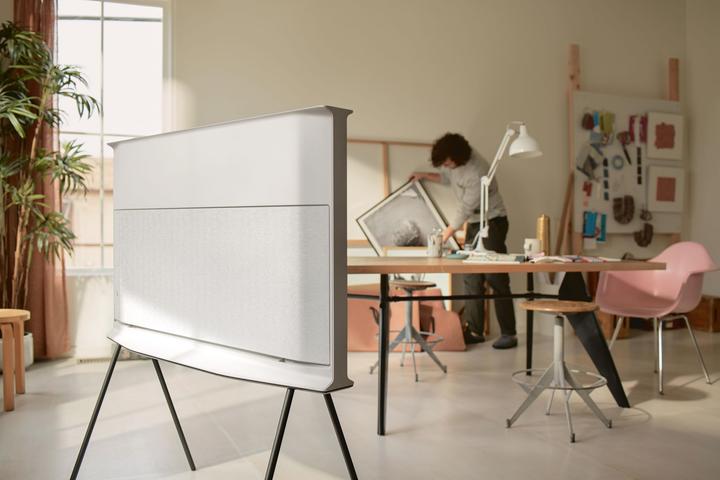 Immagine prodotto Samsung QE55LS01RA Serif 2.0 (55", QLED, 4K, 2019)