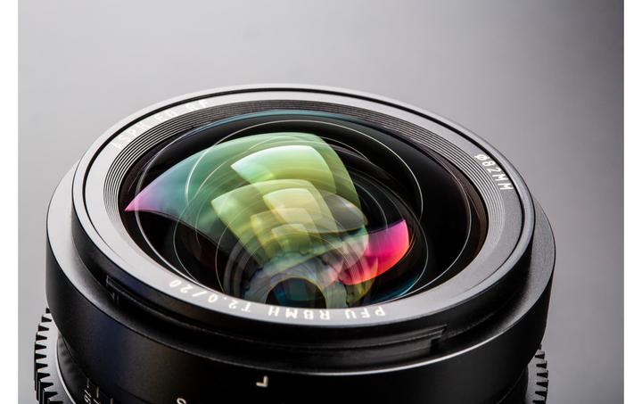 Image du produit Viltrox E-20mm T2.0 S Full Frame, Manual focus Cine lens for Sony E mount, 20mm/T2.0 (Sony E, APS-C / DX)