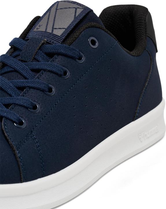 Actual product image hummel Court Line Wt (41)
