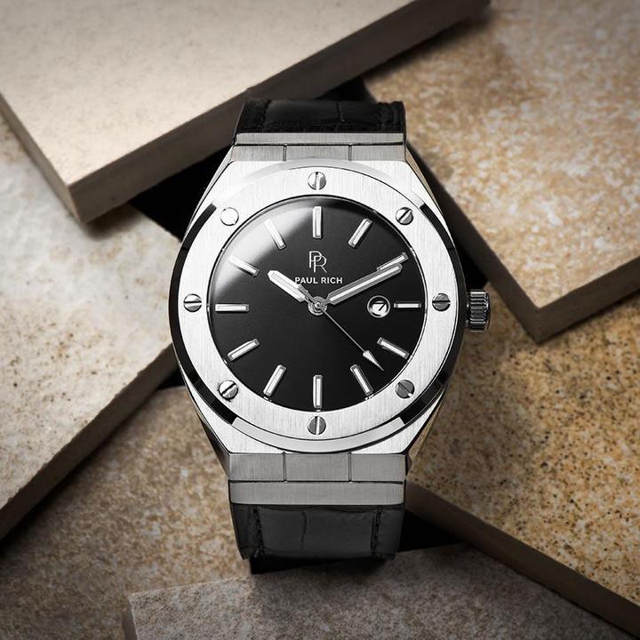 Actual product image Paul Rich Signature Carbon Black Leather (Analogue wristwatch, 45 mm)