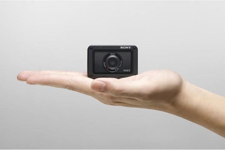 Actual product image Sony DSC-RX0 II Kit (30p, Bluetooth, Wi-Fi)