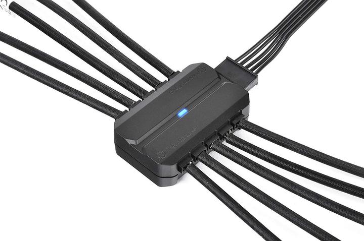 Produktbild Thermaltake Commander FP (10 Ports)
