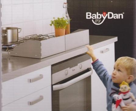 Actual product image Baby Dan Stove protection