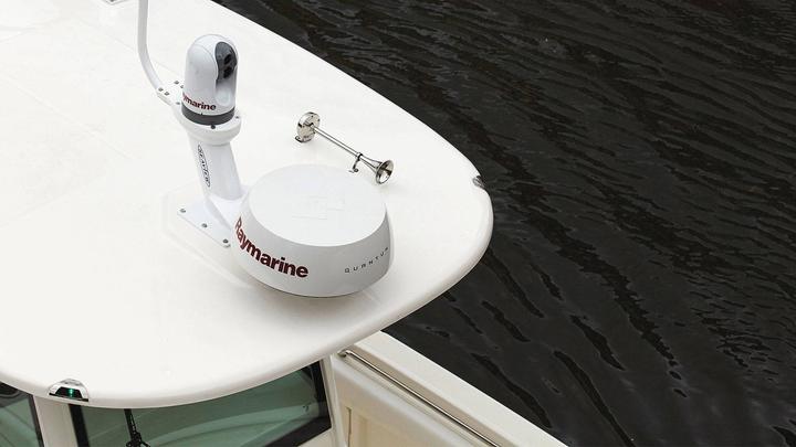 Image du produit Raymarine Quantum Q24C Antenne radôme 18" Wi-Fi/câble avec 10m de câble de tension