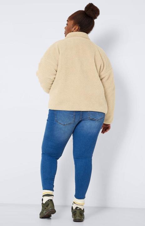 Actual product image Noisy May Curve Short Teddy Jacket (46)