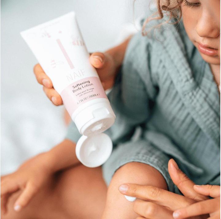 Actual product image Naïf Soothing lotion