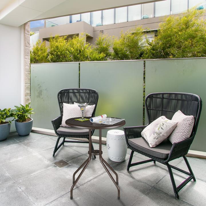 Actual product image Relaxdays garden table (60 cm)