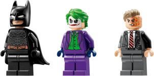 Actual product image LEGO Batman Tumbler vs. Two Face & The Joker (76303, LEGO DC)