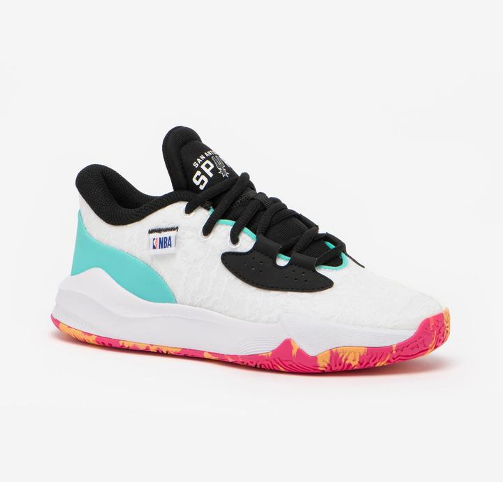 Actual product image Tarmak Kinder Basketball Schuhe NBA Spurs - Fast 900 Low-1 schwarz/weiss (38)