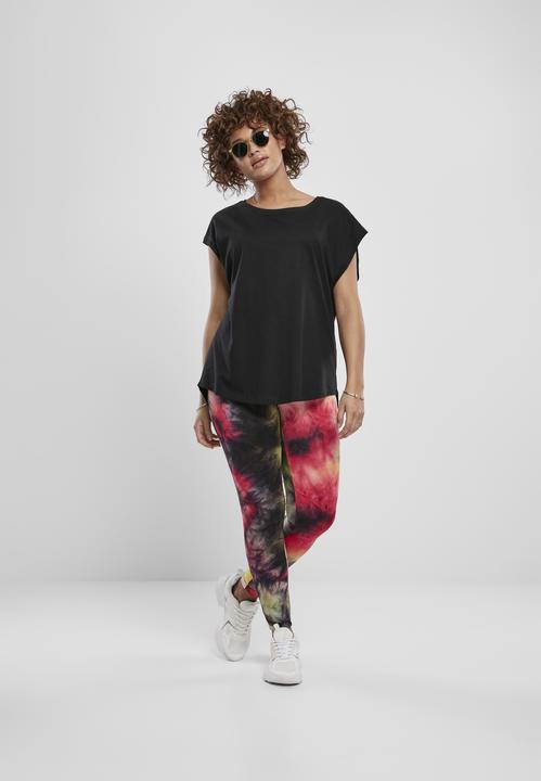 Actual product image Urban Classics Ladies Basic Shaped Tee (4XL)