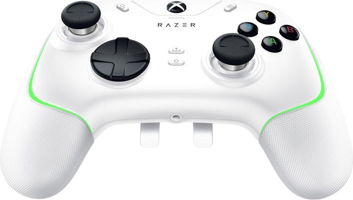 Actual product image Razer Wolverine V2 Chroma (PC, Xbox One X, Xbox Series X, Xbox One S, Xbox Series S)