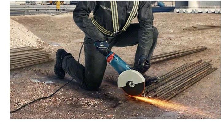 Produktbild Bosch Professional GWS 24-230 JZ (230 mm)
