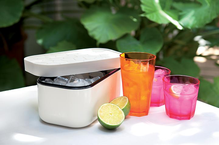 Actual product image Lékué Ice cube box