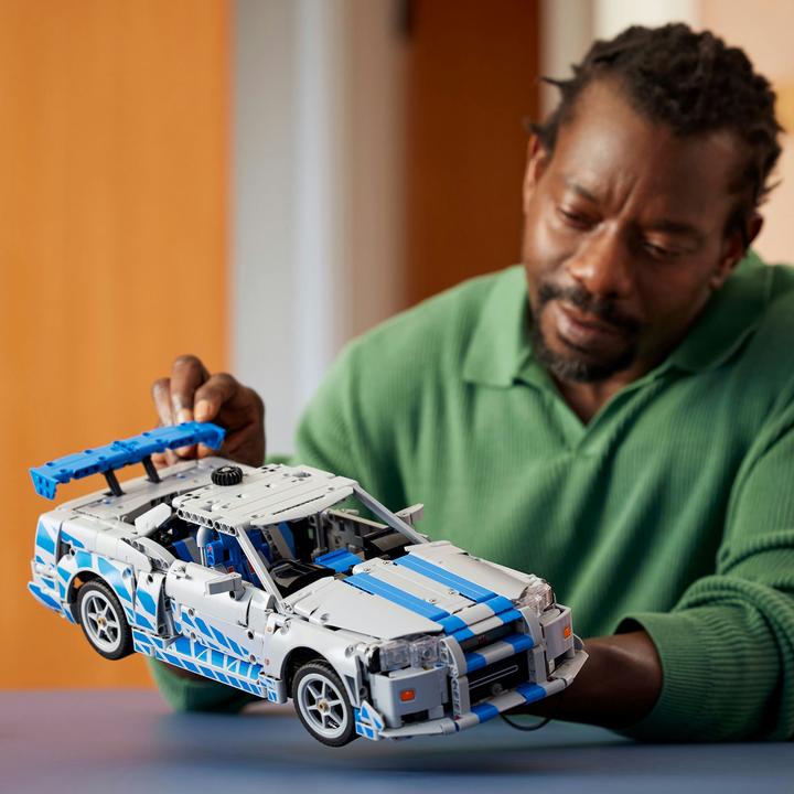 Produktbild LEGO 42210 2 Fast 2 Furious Nissan Skyline GT-R (R34) Flitzer (42210, LEGO Technic)