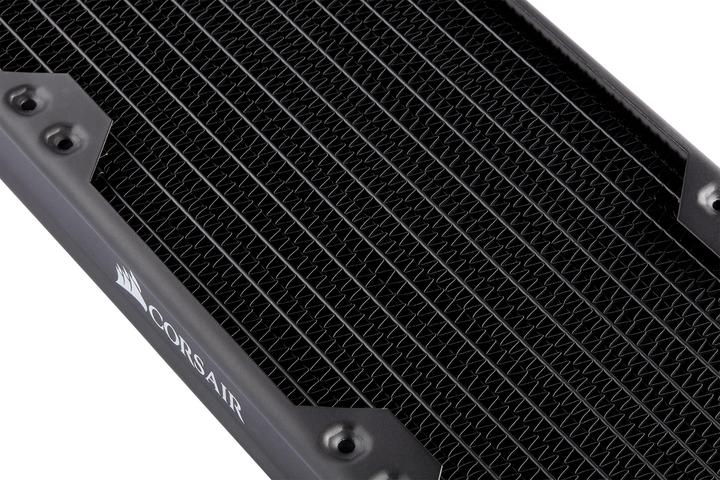 Actual product image Corsair Hydro X Series XR7 360mm (120 mm)
