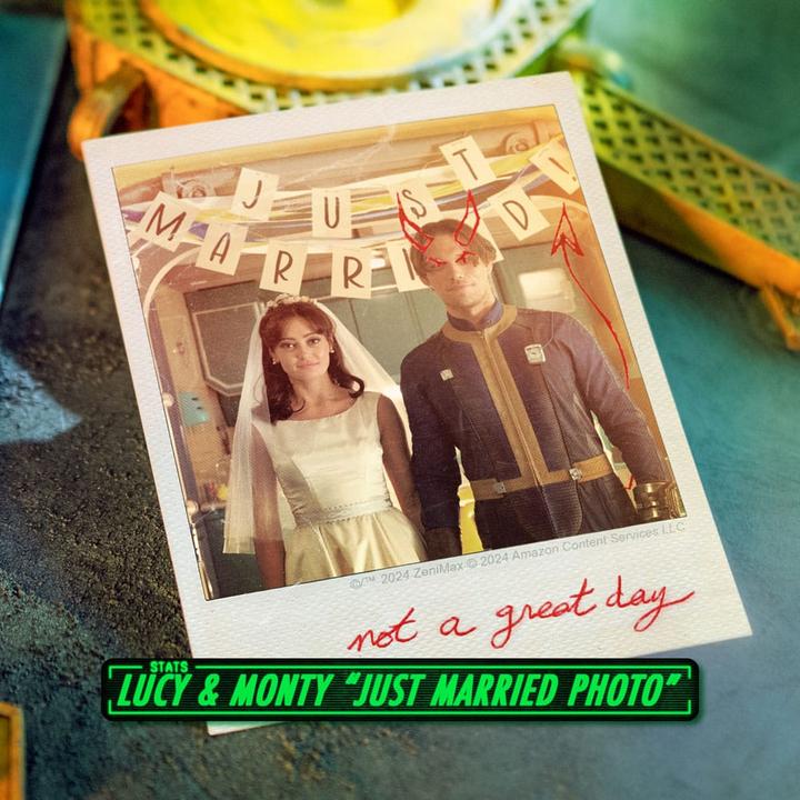Actual product image Doctor Collector Fallout gift box Lucy's Dweller Kit