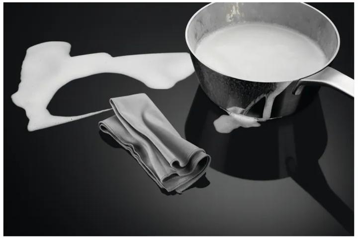Image du produit AEG KOOKPLAAT INDUCTIE CDE84543CB