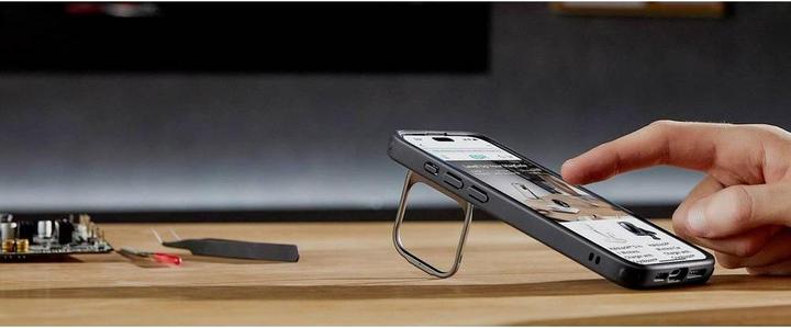 Image du produit ESR Classic Hybrid HaloLock Case avec Stash Stand (Apple iPhone 15 Pro Max)